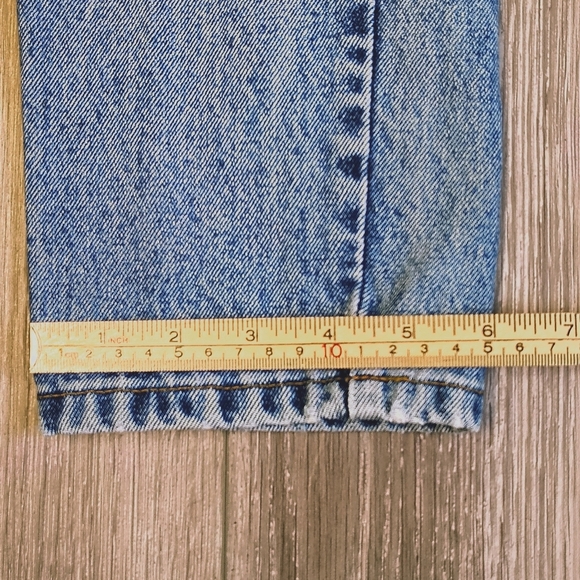 GAP Women's Classic Blue Straight Leg Jeans - Picture 8 of 8